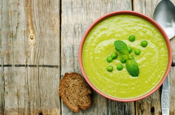 Soup puree of green peas — Stock Image Soup puree of green peas Stock Photo