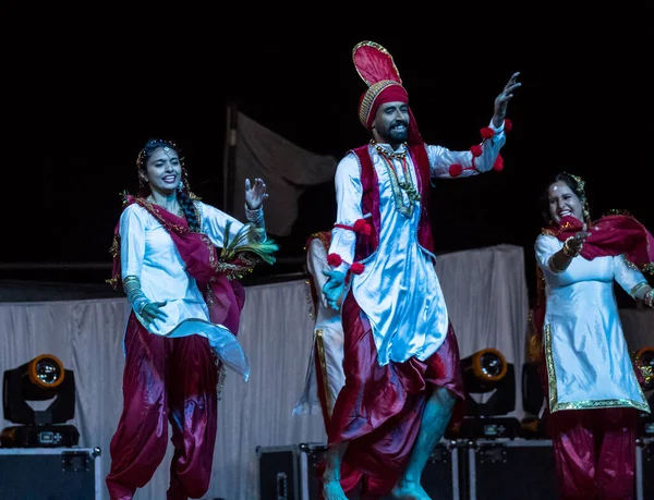 Bikaner Rajasthan India January 2019 Group Male Female Bhangra Artists — Stock Photo, Image