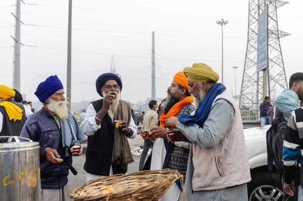 New Delhi India December 2020 Тисячі Фермерів Різних Штатів Марширують — стокове фото