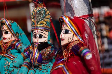 Kukla Şov, Rajasthani renkli el yapımı kukla.