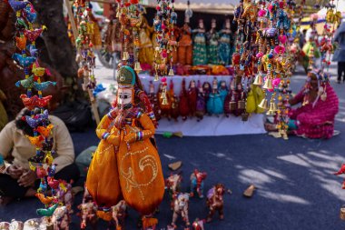 Kukla Şov, Rajasthani renkli el yapımı kukla.