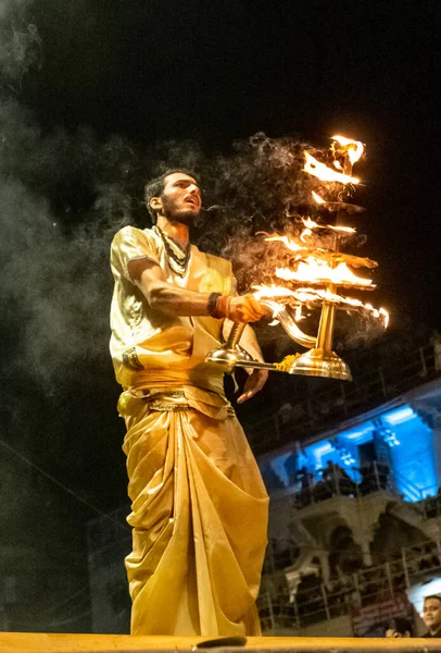 Varanasi Uttar Pradesh India April 2019 Een Priester Die Beroemde — Stockfoto