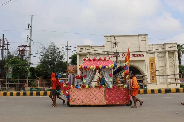 Ghaziabad Uttar Pradesh Índia Julho 2019 Devoto Hindu Carregando Kanwar — Fotografia de Stock