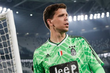 Torino, İtalya. 25 Ekim 2020. İtalyan Serisi A Futbol Şampiyonası. Juventus Verona 'ya karşı 1-1. Dejan Kulusevski, Juventus.