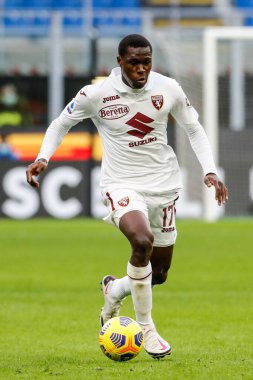 MILAN, İtalya - Kasım 222ND, 2020: İtalyan Serie A Futbol Şampiyonası. Inter vs Torino 4-2. Wilfried Singo, Torino.