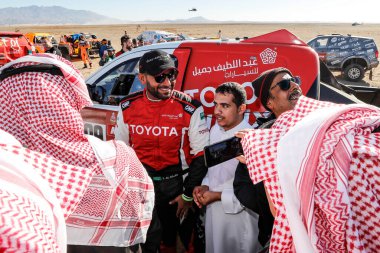 SAUDI ARABIA - 5-17 HAZİRAN, 2020: 42 Dakar Rallisi Jeddah 'dan Riyad' a. Yezit El Rajhi, Suudi Arabistan, Toyota.