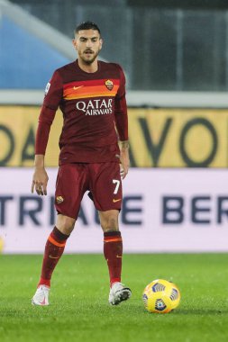 BERGAMO, İtalya - 20 Aralık 2020: İtalyan Serie A Futbol Şampiyonası. Atalanta, Roma 'ya karşı 4-1. Lorenzo Pellegrini, Roma.