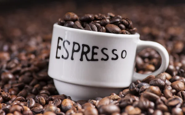 Kahve çekirdekli Espresso bardağı.