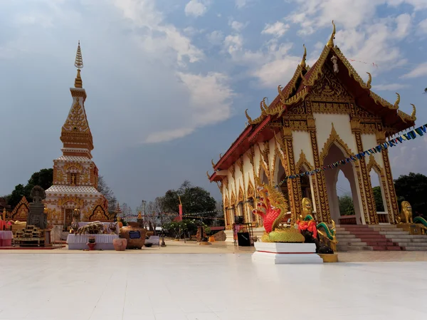 Wat Pra That Renu, Nakhon Phanom, Tailândia — Fotografia de Stock