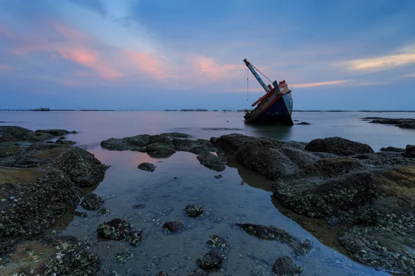 O navio naufragado, Tailândia — Fotografia de Stock