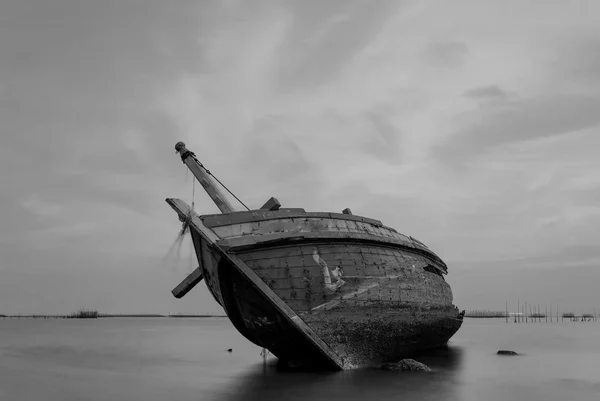 O navio naufragado, Tailândia — Fotografia de Stock