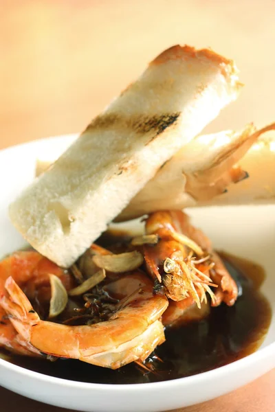 Camarones agridulces con receta tostada . — Foto de Stock