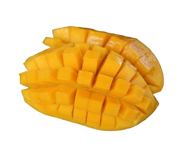 Würfel geschnitten reife Mango isoliert auf weißem Hintergrund mit Clipping Pfad. — Stockfoto