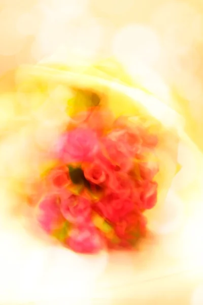 Ramo de rosas, foto tomada con velocidad de obturación lenta y girar ca — Foto de Stock