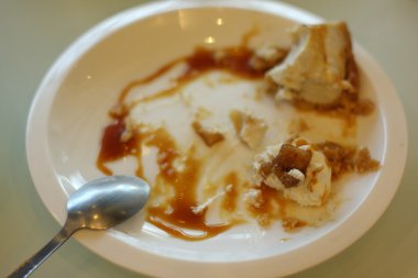 Kirli pasta tabağı