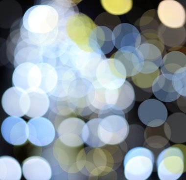 Şehir ışıkları bokeh arkaplanını bulanıklaştırdı 