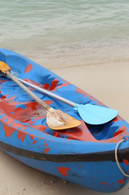 Canue, kayık yakın ith kürek.