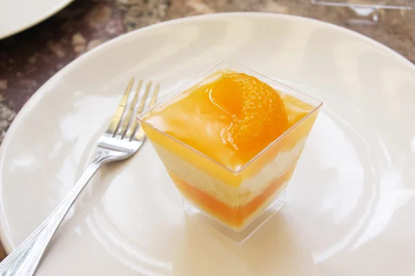 Orange Cake with orange topping. — Stock Photo, Image