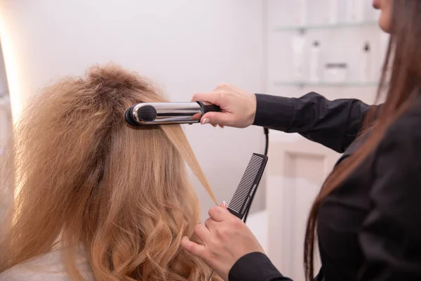 Alisadores Cabelo Pinças Cabelo Alisamento Cabelo Macio Ondulado — Fotografia de Stock