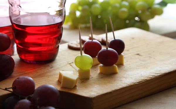 Queso y vino — Foto de Stock