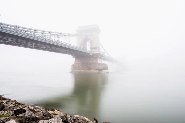 Chain Bridge over the Danube — Stock Photo, Image