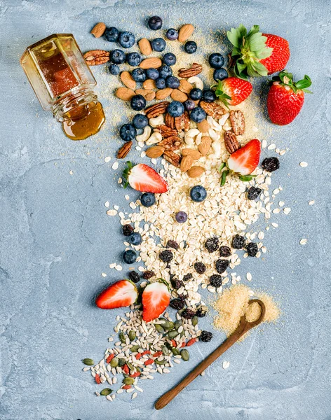 Ingredients for cooking healthy breakfast — Stock Photo, Image