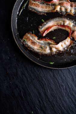 Kızarmış domuz pastırması Pan