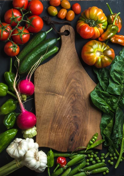 Frische Rohstoffe für Salat — Stockfoto