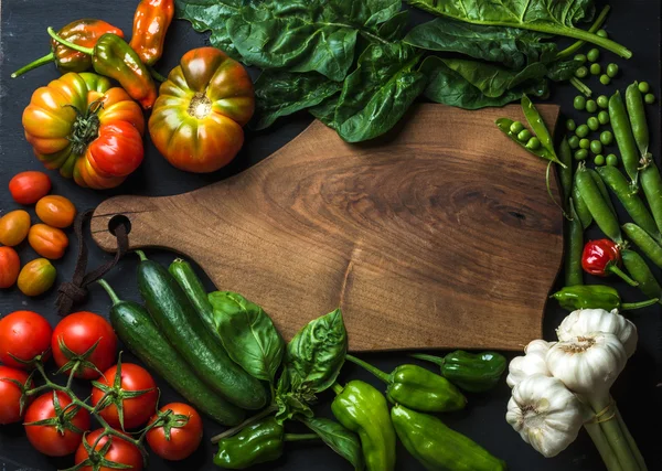 Fresh raw ingredients for healthy cooking — Stock Photo, Image