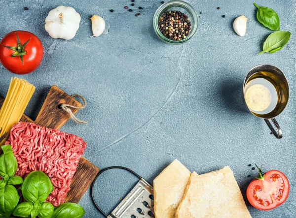 Ingredienser för matlagning pasta — Stockfoto