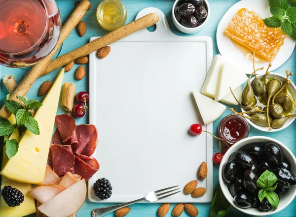 Summer wine snack set — Stock Photo, Image