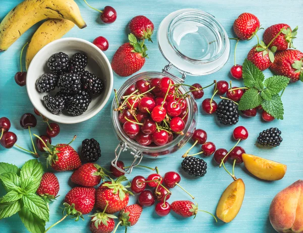 Healthy summer fruit variety — Stock Photo, Image