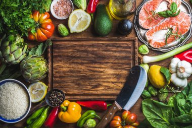 çiğ çiğ Somon Balık 