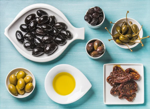 Mediterranean snack assortment — Stock Photo, Image