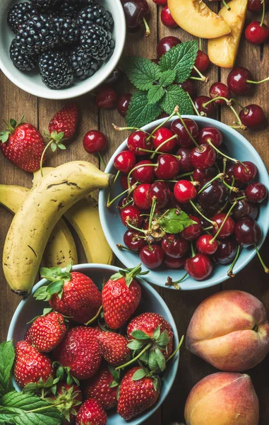 Healthy summer fruit variety — Stock Photo, Image