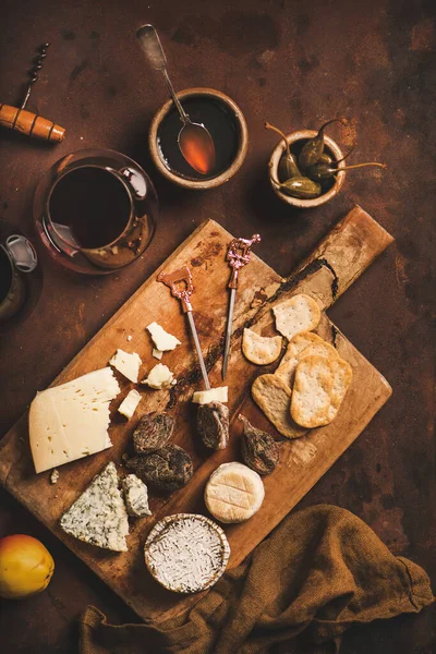 Snacks Appetizers Variety Red Wine Concept Flat Lay Various Cheeses — Stock Photo, Image