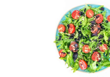 ekmek ve sebze salatası