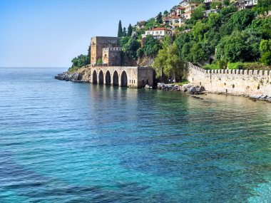 Alanya Kalesi ve deniz