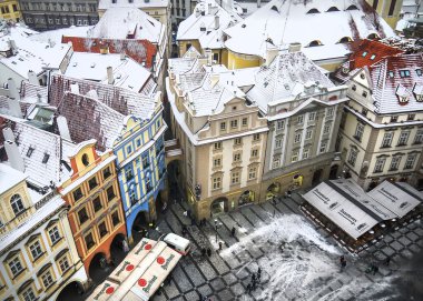 Prag, Çek Repulic, 15.01.2013: evlerin üzerinden görünüm ve 