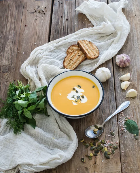 Pumpkin soup with cream, seeds, — Stock Image Pumpkin soup with cream, seeds, Stock Image