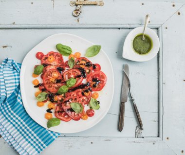 Olgun Köyü heirloom domates salatası