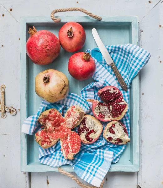 Červené a bílé granátová jablka — Stock fotografie