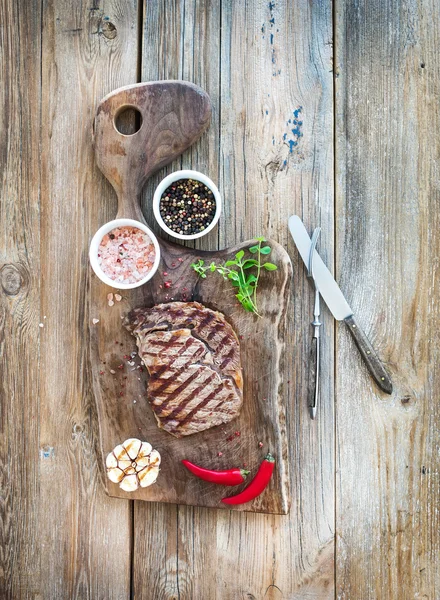 Grilled ribeye beef steak — Stock Photo, Image