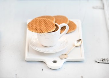 Dutch caramel stroopwafels and cup