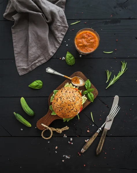 Fresh homemade burger — Stock Photo, Image