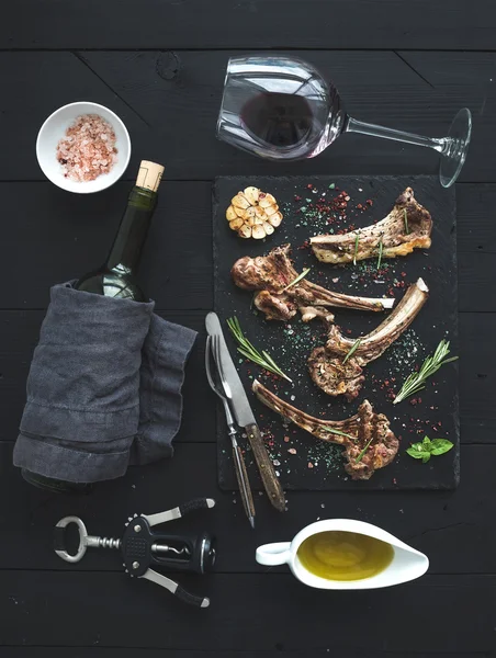 Grilled lamb chops. — Stock Photo, Image