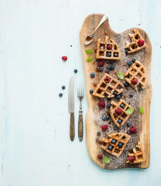 Soft Belgian waffles with berries — Stock Photo, Image