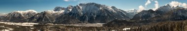 Bavyera Alpleri Mittenwald Karwendel'de dağlarında
