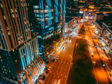 Başkent Kyiv 'in iş merkezinin insansız hava aracı görüntüsü.