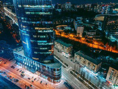 Başkent Kyiv 'in iş merkezinin insansız hava aracı görüntüsü.